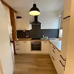 Kleines Feines Zimmer Mit Balkon