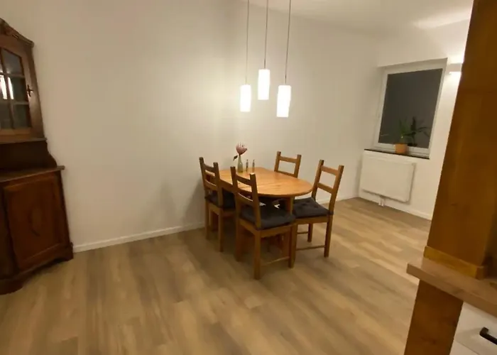 Kleines Feines Zimmer Mit Balkon